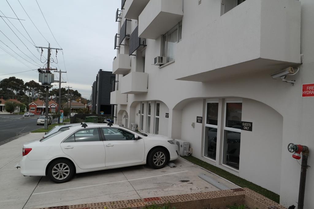 Parkville Place Serviced Apartments Мельбурн Экстерьер фото