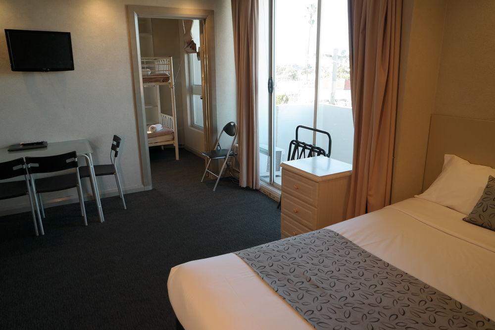 Parkville Place Serviced Apartments Мельбурн Экстерьер фото