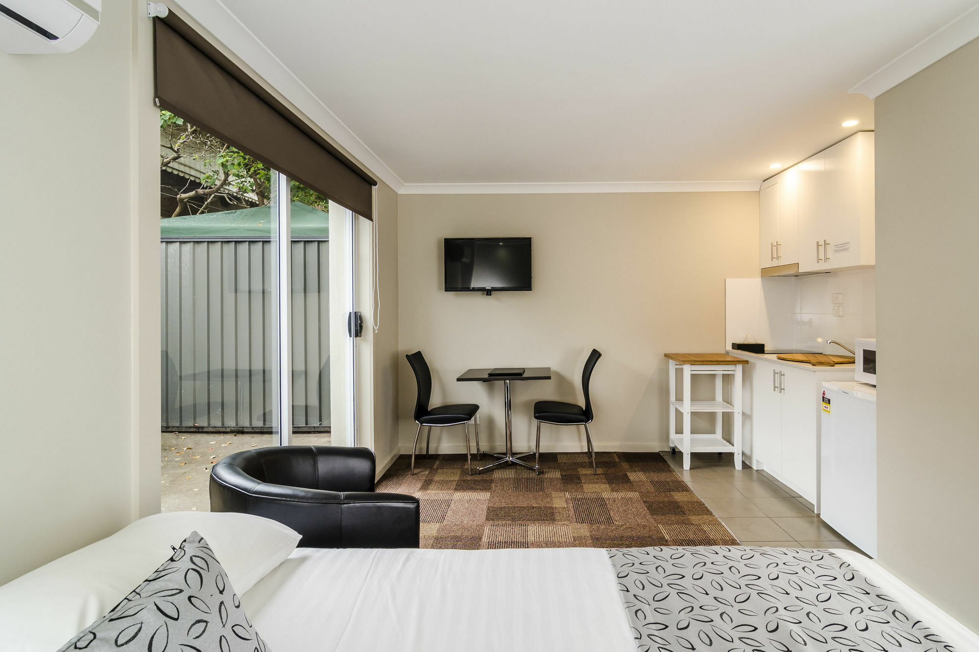 Parkville Place Serviced Apartments Мельбурн Экстерьер фото